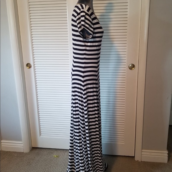 Michael Kors Maxi Dress - Picture 7 of 7